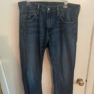 Dark wash levi jeans